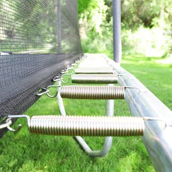 Skywalker-15-Square-Trampoline-Springs