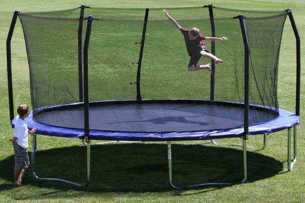 17-ft-trampolines-for-sale-really-big-trampolines-gettrampoline.com