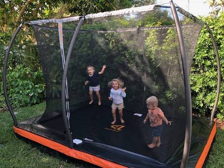 Jump-Power-in-ground-trampoline-kids