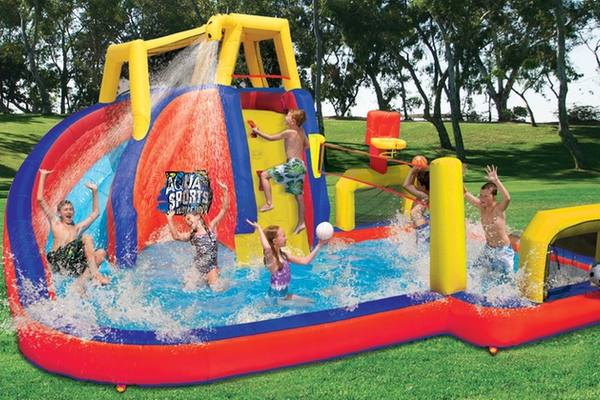 inflatable-water-park-featured