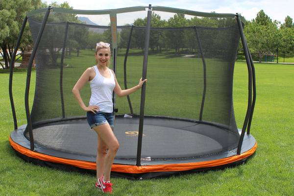 jump-power-trampoline-review-in-ground-featured