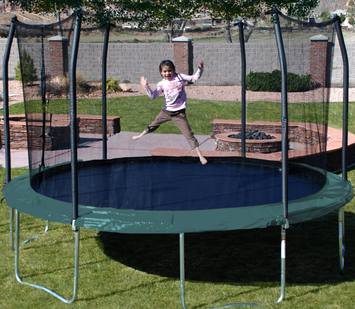 room-you-need-for-a-15ft-trampoline