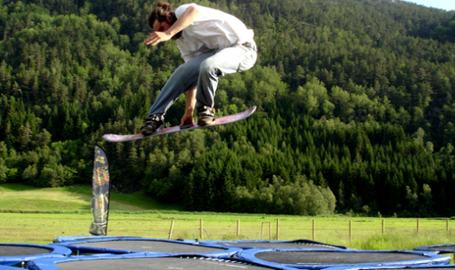 trampoline-snowboarding