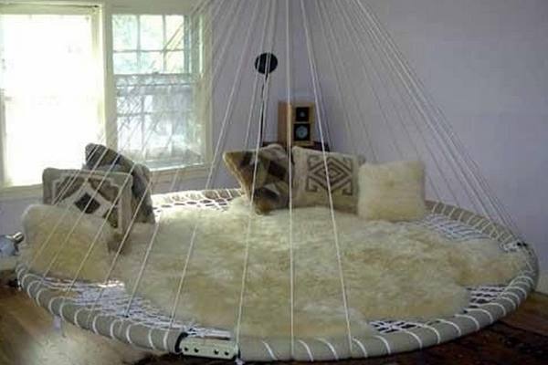 Trampoline-beds-trampoline-swing-featured