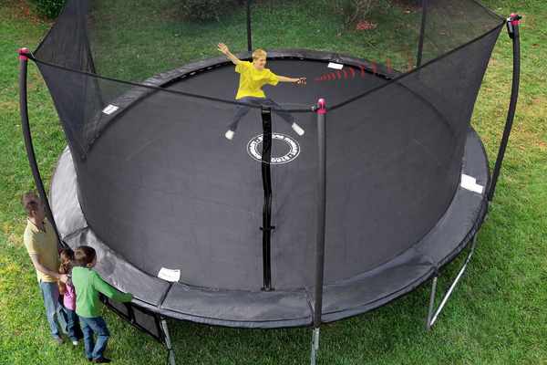 sporadisk personlighed Tilstand Trampoline Purchase Tip: The Best Place to Buy a Trampoline is...