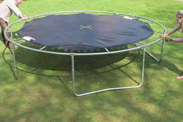 How to Disassemble a Trampoline 