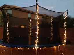 DIY-trampoline-lights