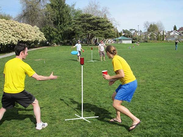 beersbee-play-the-frisbee-bottle-game!