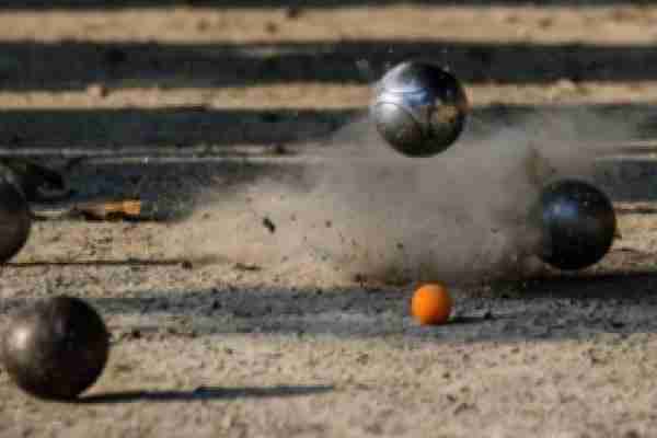 how-to-play-petanque-(and Win!) -rules-court-and-more