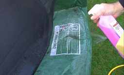 How to Clean the Trampoline Netting