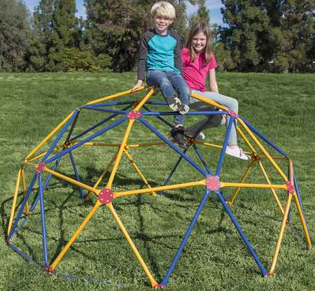 safe-alternative-to-trampoline-geometric-dome-climber