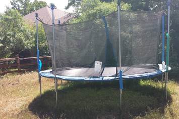 How-Close-Can-a-Trampoline-Be-To-Fence